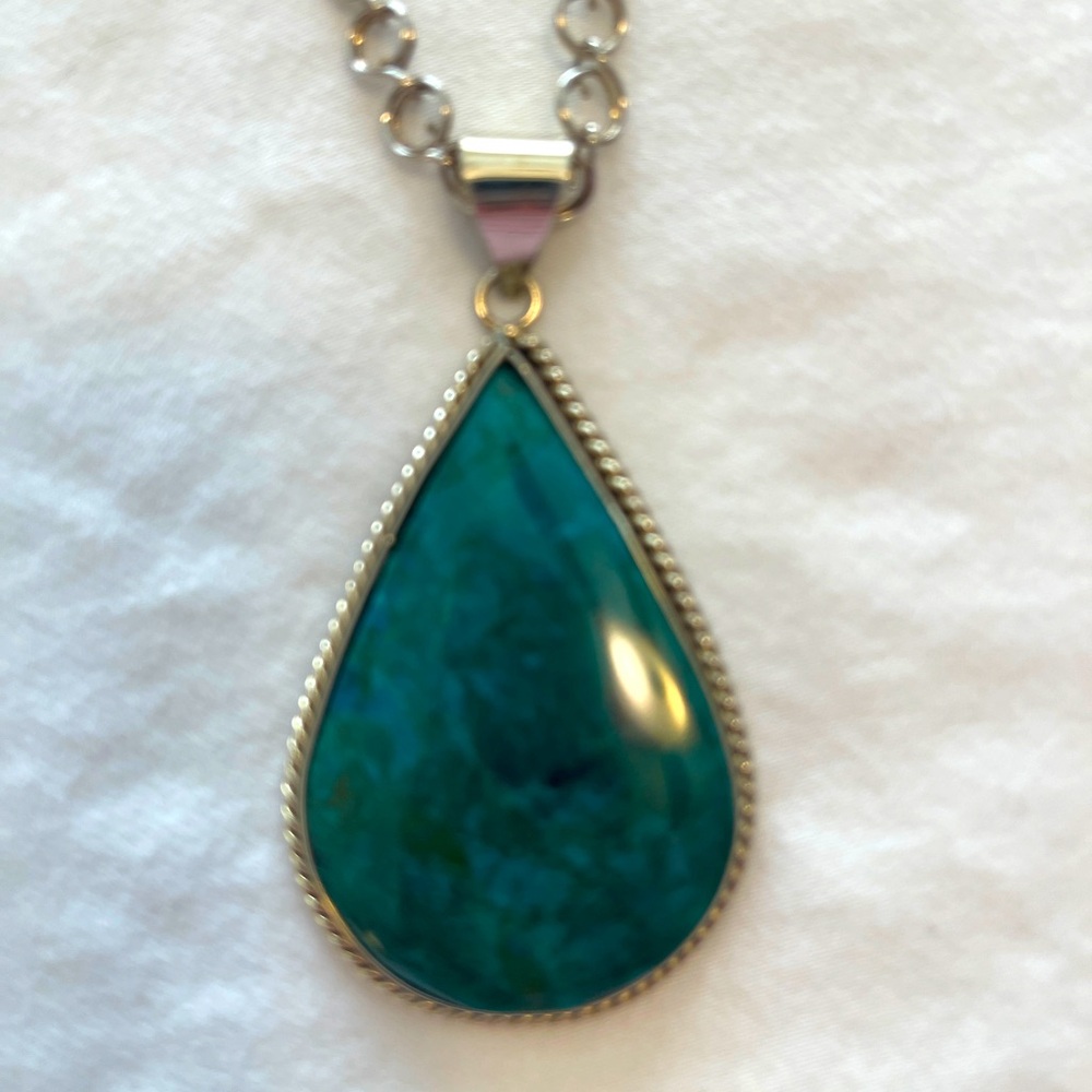 Turquoise teardrop pendent with 24-25 inch silver necklace